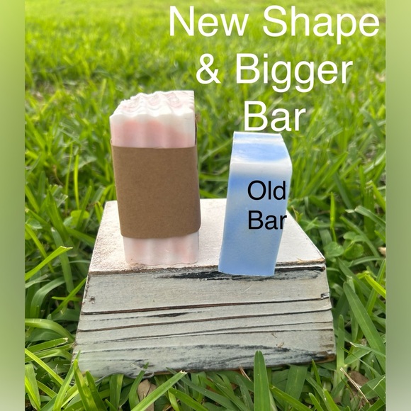 Coconut, Ginger & Almond Handmade Goat’s Milk Soap - Picture 7 of 8